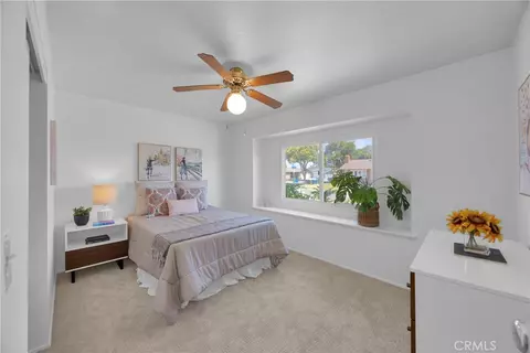 Bedroom - 8350 E Blithedale, Long Beach, CA 90808 photo 5 of 10