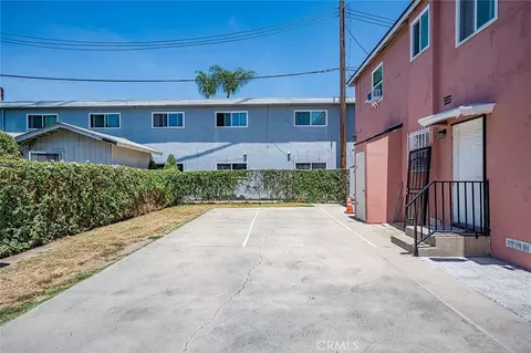 Exterior - 1111 Walnut, Long Beach, CA 90813 photo 3 of 5