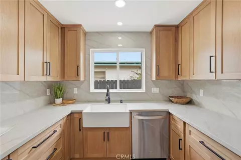 Kitchen - 3308 Faust, Long Beach, CA 90808 photo 3 of 3