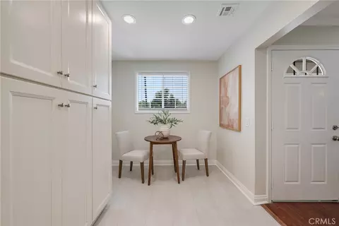 Entry Way - 618 S Pine Dr, Fullerton, CA 92833 photo 1 of 2