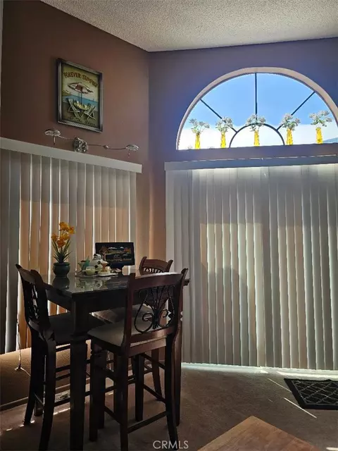 Dining - 550 Orange Ave #320, Long Beach, CA 90802 photo 2 of 3