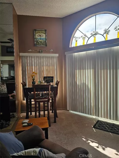 Dining - 550 Orange Ave #320, Long Beach, CA 90802 photo 1 of 3