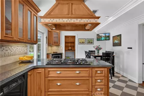 Kitchen - 346 Eagle, Placentia, CA 92870 photo 4 of 6