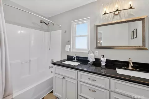 Bath - 346 Eagle, Placentia, CA 92870 photo 2 of 4