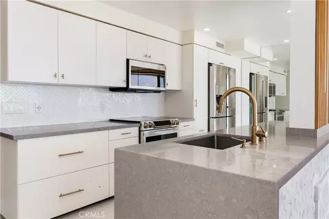 1750 E Ocean Blvd #610, Long Beach, CA 90802 photo 2