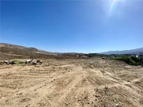 19217 Ferrer, Corona, CA 92881 photo 4