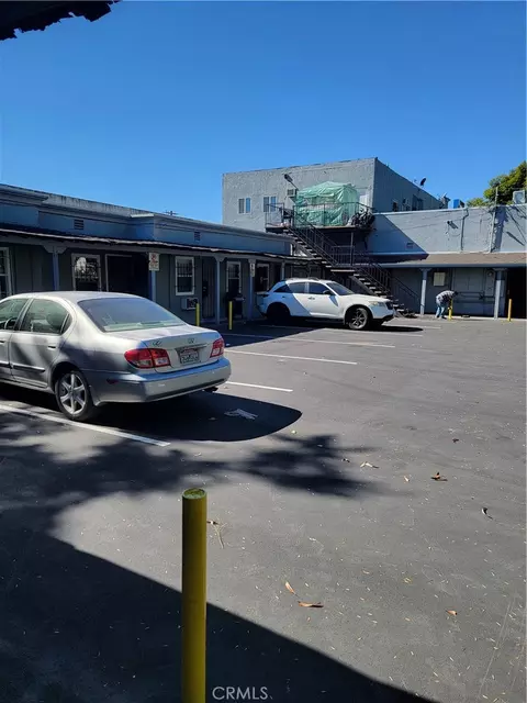 1702 N Long Bch, Compton, CA 90221 photo 3