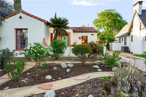 4653 Beatty, Riverside, CA 92506 photo 2