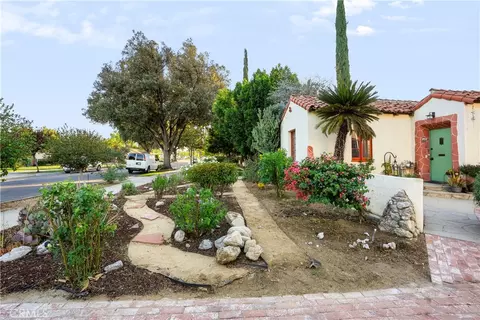 4653 Beatty, Riverside, CA 92506 photo 3