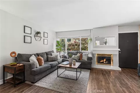 101 W Riverdale Ave #60, Orange, CA 92865