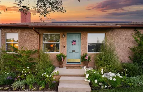 Exterior - 4427 E Rosada St, Long Beach, CA 90815 photo 2 of 8