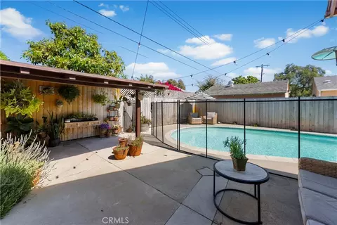 Exterior - 4427 E Rosada St, Long Beach, CA 90815 photo 2 of 4