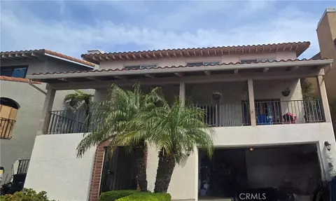 1746 Rudell Rd, Burbank, CA 91501