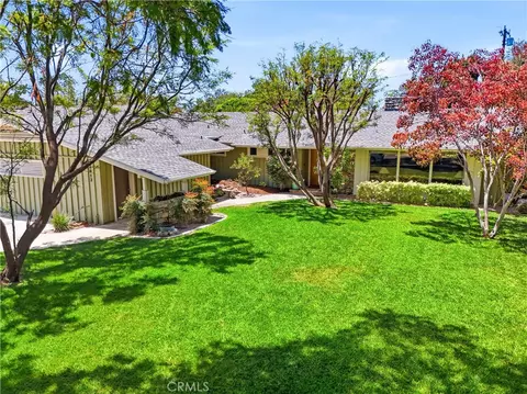 2612 N Louise St, Santa Ana, CA 92706