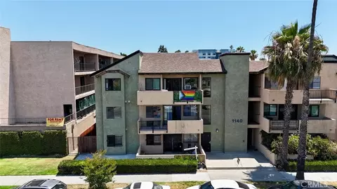 1140 Pacific #16, Long Beach, CA 90813