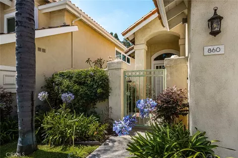 Exterior - 860 E Chisholm Ct, Brea, CA 92821 photo 3 of 10