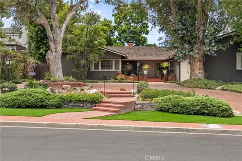 1455 La Perla, Long Beach, CA 90815