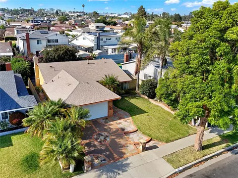 View/Area - 1851 E Cyrene Dr, Carson, CA 90746 photo 2 of 5