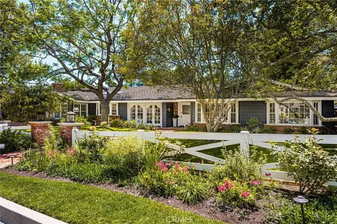 2162 Racquet Hl, North Tustin, CA 92705