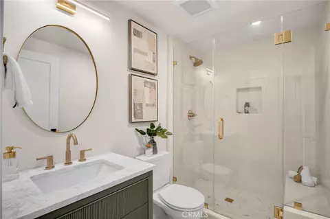 Bath - 846 Mooncrest, Brea, CA 92821 photo 1 of 6