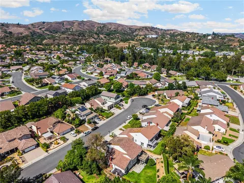 View/Area - 846 Mooncrest, Brea, CA 92821 photo 6 of 6