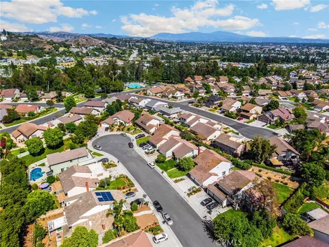 View/Area - 846 Mooncrest, Brea, CA 92821 photo 4 of 6