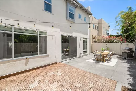 Exterior - 2011 N Orange Olive, Orange, CA 92865 photo 2 of 8
