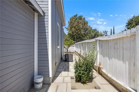 Exterior - 402 E Grand, Corona, CA 92879 photo 6 of 7