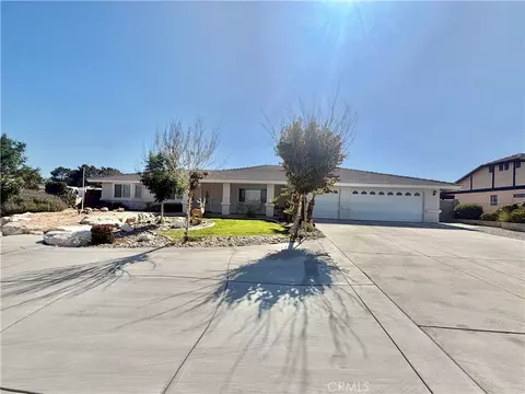 Exterior - 7736 El Cerrito, Hesperia, CA 92345 photo 6 of 21
