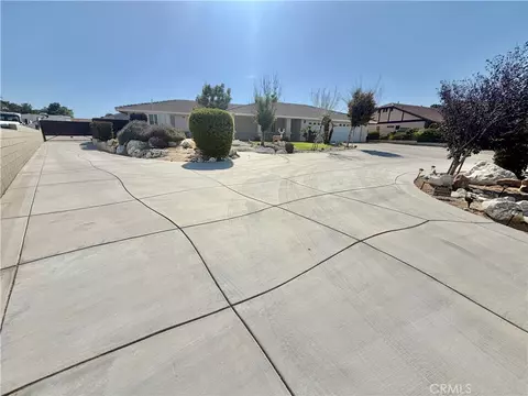 Exterior - 7736 El Cerrito, Hesperia, CA 92345 photo 9 of 21