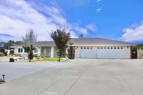 7736 El Cerrito, Hesperia, CA 92345