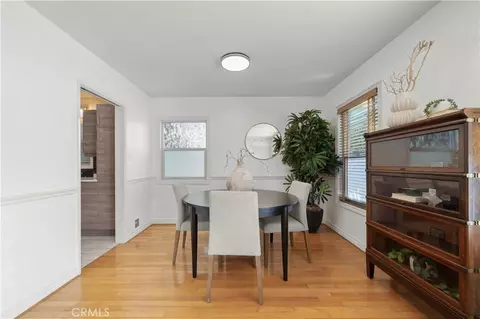 Dining - 2027 E Appleton #1, Long Beach, CA 90803 photo 1 of 2
