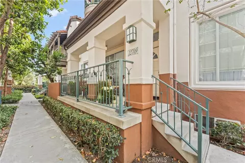 12709 Trent Jones Ln, Tustin, CA 92782