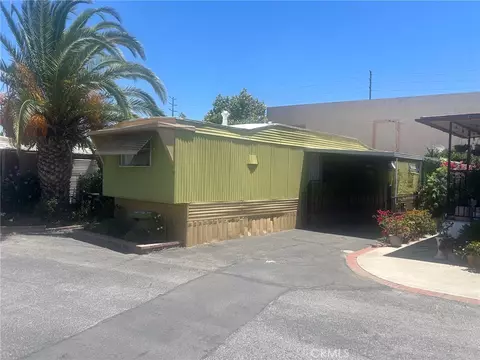1203 W 6th St #81, Corona, CA 92882