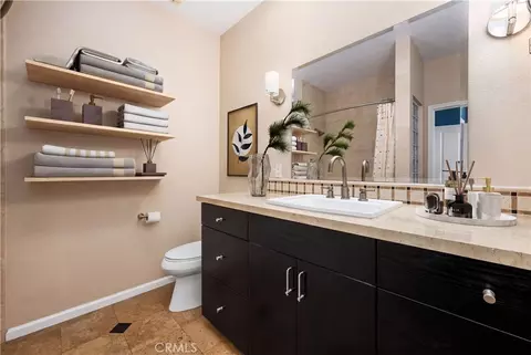 Bath - 425 E Ocean #440, Long Beach, CA 90802 photo 1 of 7