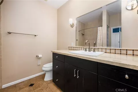 Bath - 425 E Ocean #440, Long Beach, CA 90802 photo 2 of 7