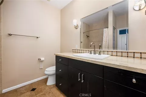 Bath - 425 E Ocean #440, Long Beach, CA 90802 photo 2 of 6