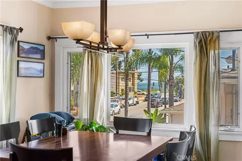 Dining - 3366 E 1st, Long Beach, CA 90803 photo 2 of 2