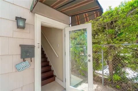 Entry Way - 3366 E 1st, Long Beach, CA 90803 photo 1 of 1