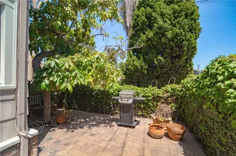 Exterior - 3366 E 1st, Long Beach, CA 90803 photo 4 of 7