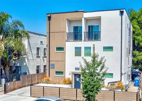 715 W 47th St, Los Angeles, CA 90037