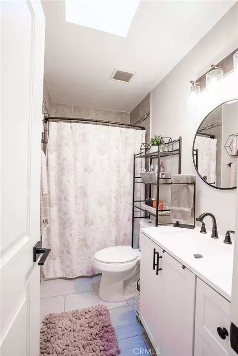 Bath - 1837 Benedict, Pomona, CA 91767 photo 1 of 3
