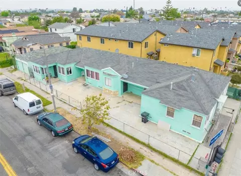 7527 S Hoover St, Los Angeles, CA 90044