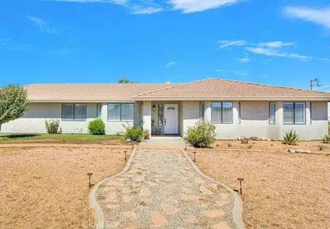 13980 Mission, Hesperia, CA 92344