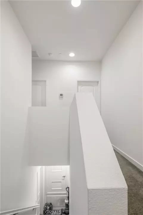 Entry Way - 4956 Willow #E, Montclair, CA 91763 photo 5 of 9
