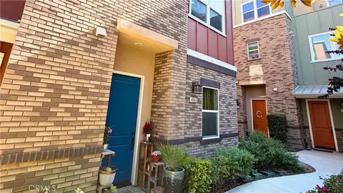 Exterior - 4956 Willow #E, Montclair, CA 91763 photo 2 of 11