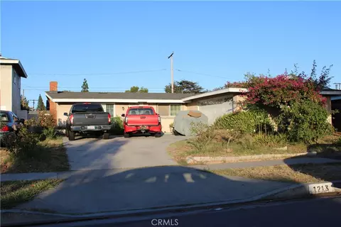1213 S Corta Dr, Santa Ana, CA 92704