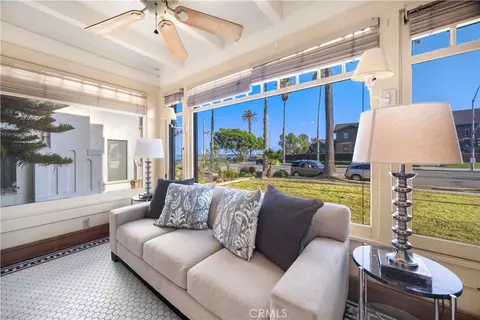 Exterior - 2303 E Ocean Blvd, Long Beach, CA 90803 photo 10 of 14