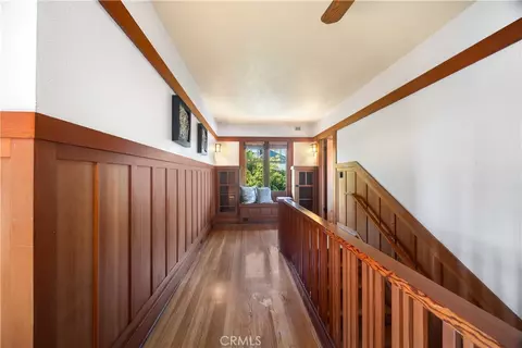 Entry Way - 2303 E Ocean Blvd, Long Beach, CA 90803 photo 8 of 8