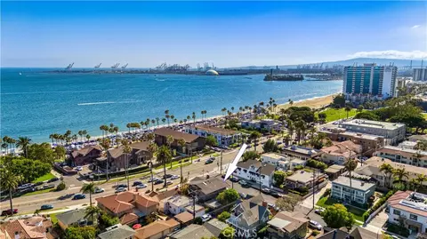 View/Area - 2303 E Ocean Blvd, Long Beach, CA 90803 photo 5 of 6